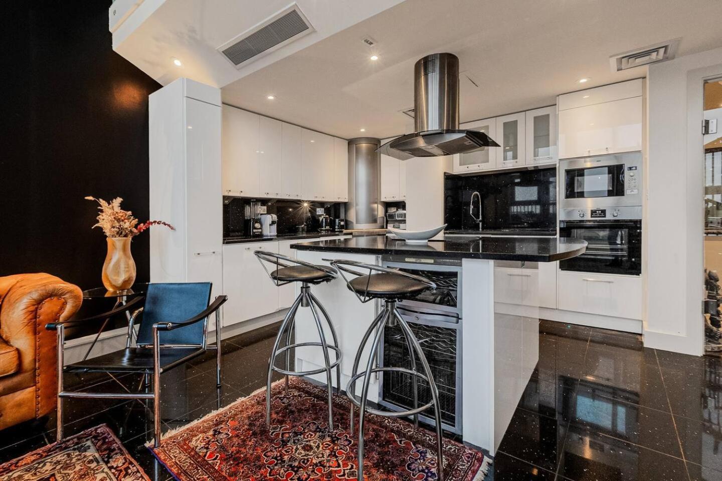 London Canary Wharf Riverside Penthouse Apartment Londres Exterior foto